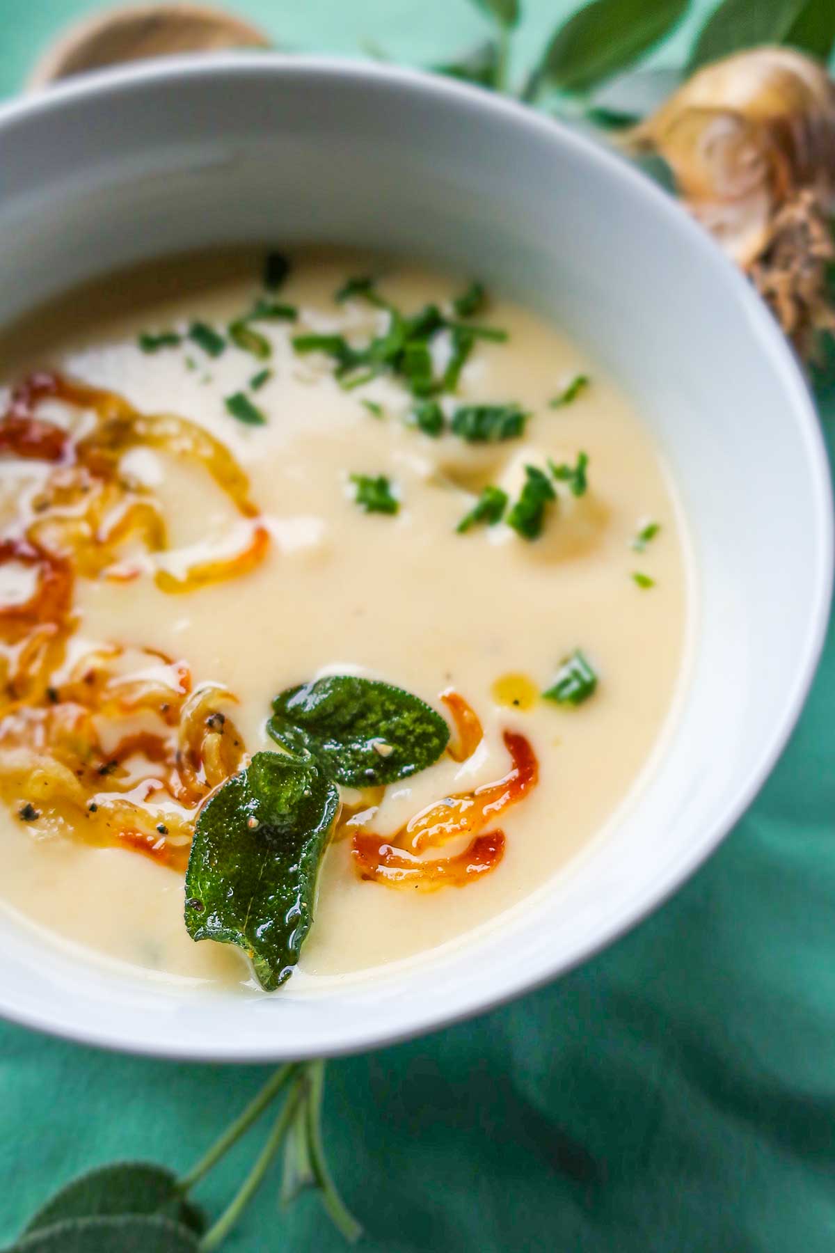 Easy Cheesy Gluten-Free Cauliflower Soup for Comfort Food